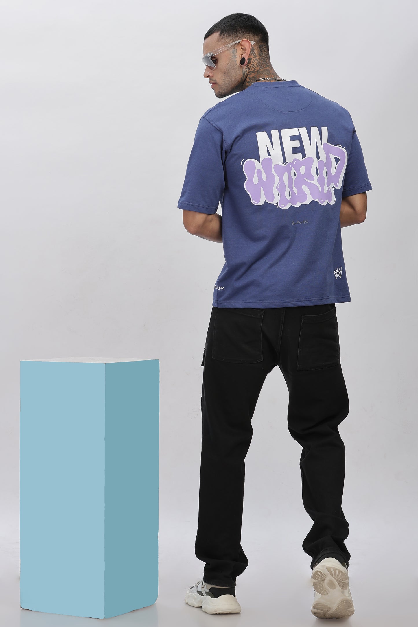 New World-Oversized Graphic print T-shirt